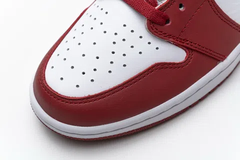 Air Jordan 1 High White/Red – photo 10
