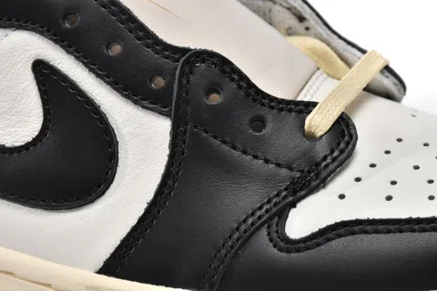 Travis Scott x Air Jordan 1 Low Dark Mocha – photo 10
