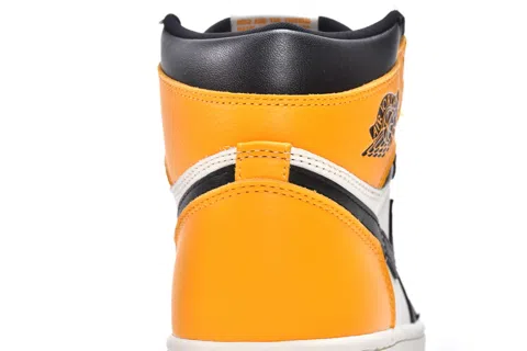 Air Jordan 1 High Yellow Toe – photo 4