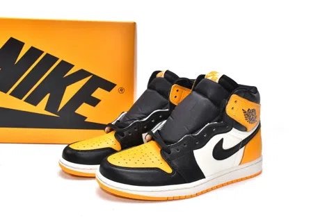 Air Jordan 1 High Yellow Toe – photo 12