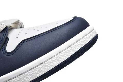 Air Jordan 1 High College Navy – photo 9