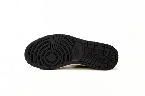 Air Jordan 1 Low Black/White/Brown – photo 5