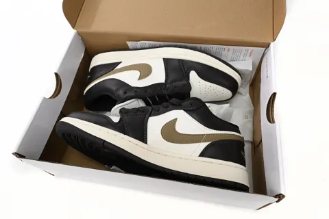 Air Jordan 1 Low Black/White/Brown – photo 10
