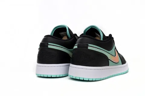 Air Jordan 1 Low Tropical Twist – photo 3
