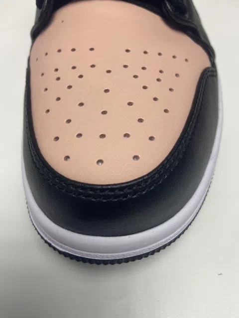 Air Jordan 1 Low Black/Pink – photo 9