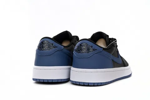 Air Jordan 1 Low Black/Navy – photo 5