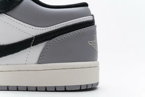 Air Jordan 1 Low Shadow – photo 9