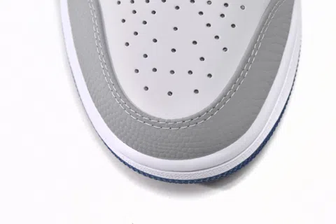 Air Jordan 1 Low True Blue – photo 9