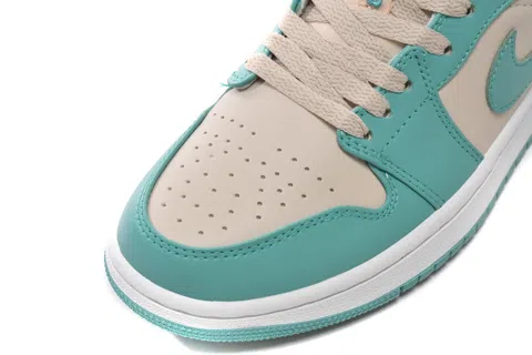 Air Jordan 1 Low Tropical Teal – photo 10