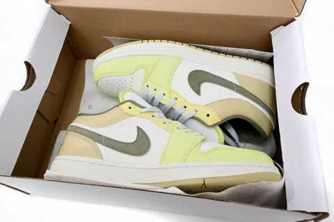 Air Jordan 1 Low Green/White – photo 10