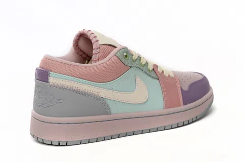 Air Jordan 1 Low Champagne – photo 3