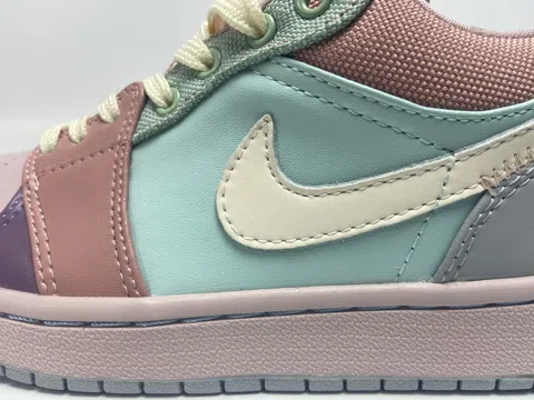 Air Jordan 1 Low Champagne – photo 10