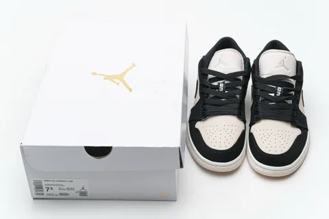 Air Jordan 1 Low Black Guava Ice – photo 12