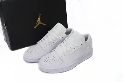 Air Jordan 1 Low Triple White – photo 10