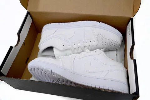 Air Jordan 1 Low Triple White – photo 11