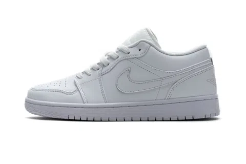 Air Jordan 1 Low Triple White