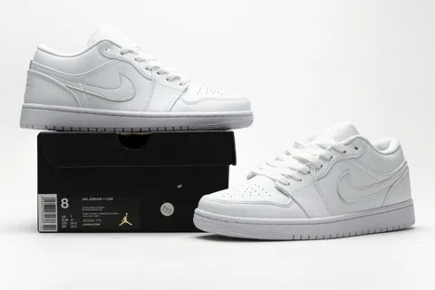 Air Jordan 1 Low Triple White – photo 12