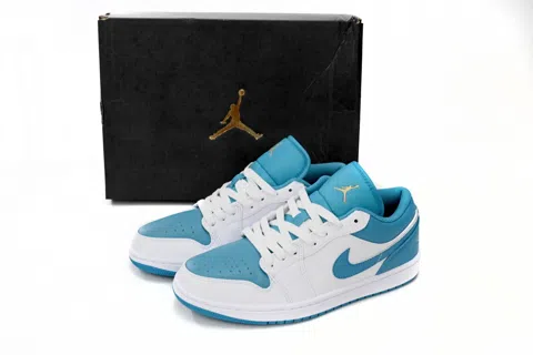 Air Jordan 1 Low Sky Blue – photo 10