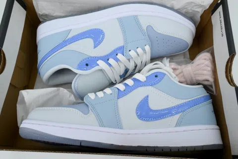 Air Jordan 1 Low Haze Blue – photo 8