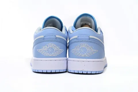 Travis Scott x Air Jordan 1 Low Light Blue – photo 3
