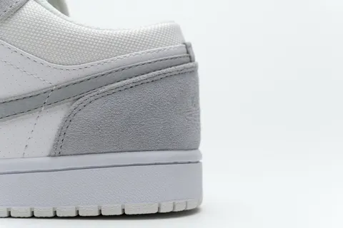 Air Jordan 1 Low Paris – photo 10