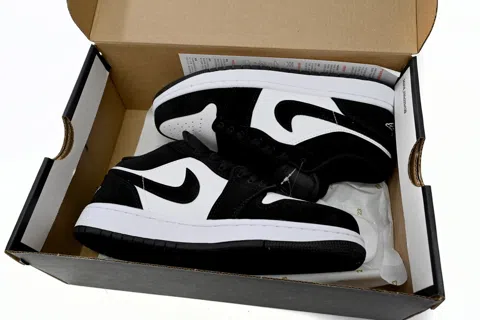 Air Jordan 1 Low Black/White/Grey – photo 10