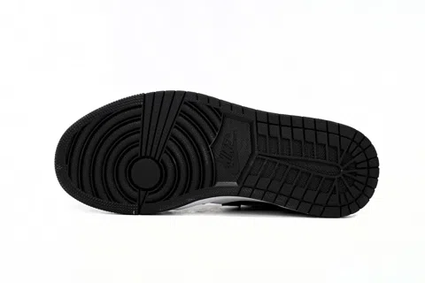 Air Jordan 1 Low Black/White/Grey – photo 5