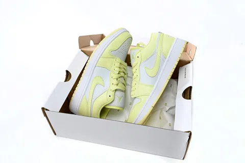 Air Jordan 1 Low Yellow/White – photo 11