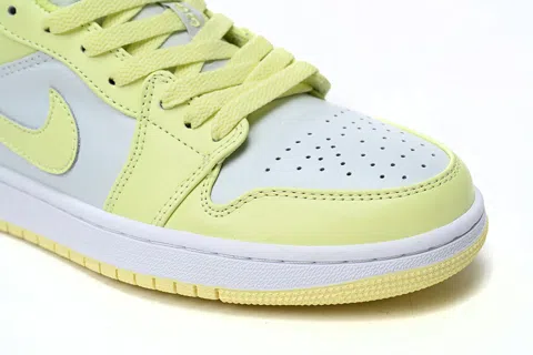 Air Jordan 1 Low Yellow/White – photo 5