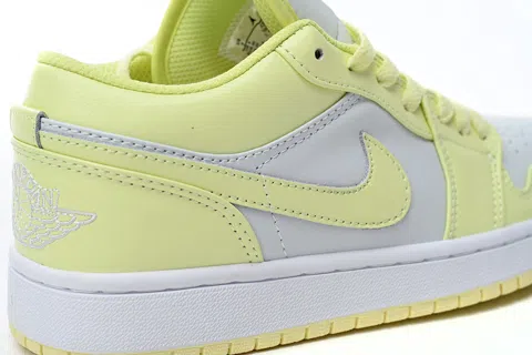 Air Jordan 1 Low Yellow/White – photo 6
