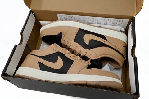 Air Jordan 1 Low Brown – photo 11