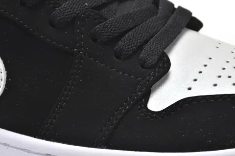 Air Jordan 1 Low Diamond Panda – photo 6