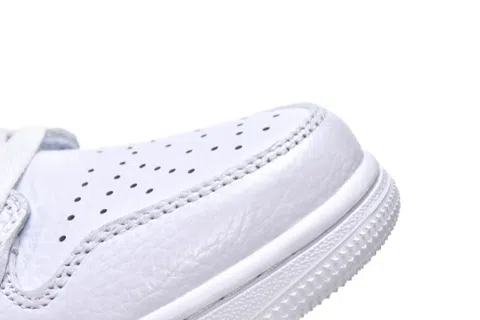Air Jordan 1 Low Triple White – photo 8