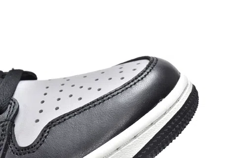 Air Jordan 1 Low Shadow – photo 8