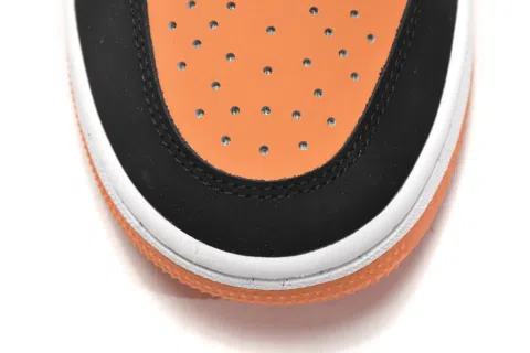 Air Jordan 1 Low Shattered Backboard – photo 10