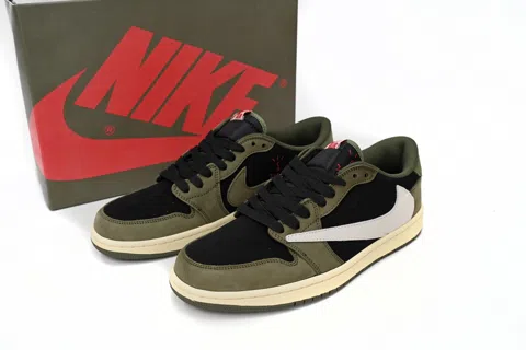 Travis Scott x Air Jordan 1 Low Green – photo 9