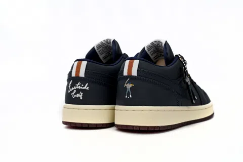 Air Jordan 1 Low Navy – photo 4