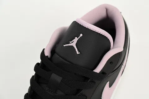 Travis Scott x Air Jordan 1 Low Black/Purple – photo 7