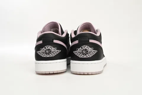 Travis Scott x Air Jordan 1 Low Black/Purple – photo 4