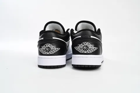 Travis Scott x Air Jordan 1 Low White/Black – photo 4
