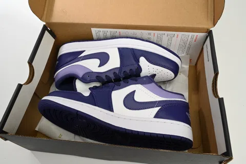 Air Jordan 1 Low Sky J Purple – photo 11