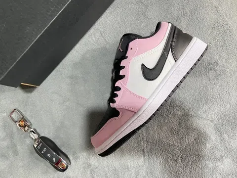 Air Jordan 1 Low White/Pink – photo 6
