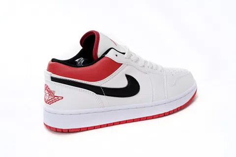 Air Jordan 1 Low Chicago – photo 3