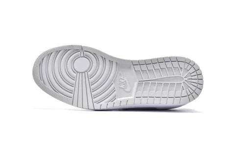 Air Jordan 1 Low Neutral Grey – photo 6