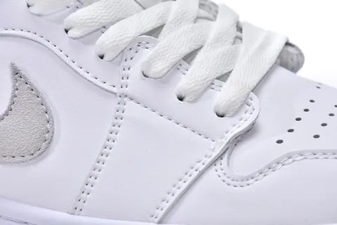 Air Jordan 1 Low Neutral Grey – photo 10
