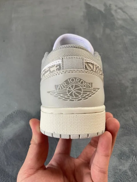Air Jordan 1 Low Elephant Print – photo 7