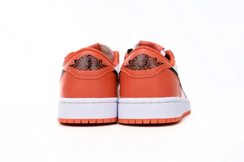 Travis Scott x Air Jordan 1 Low White/Orange – photo 4
