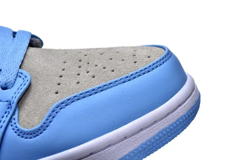 Air Jordan 1 Low University Blue – photo 5
