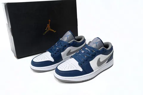 Air Jordan 1 Low White/Blue/Grey – photo 9