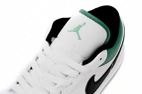 Travis Scott x Air Jordan 1 Low White/Green/Black – photo 7